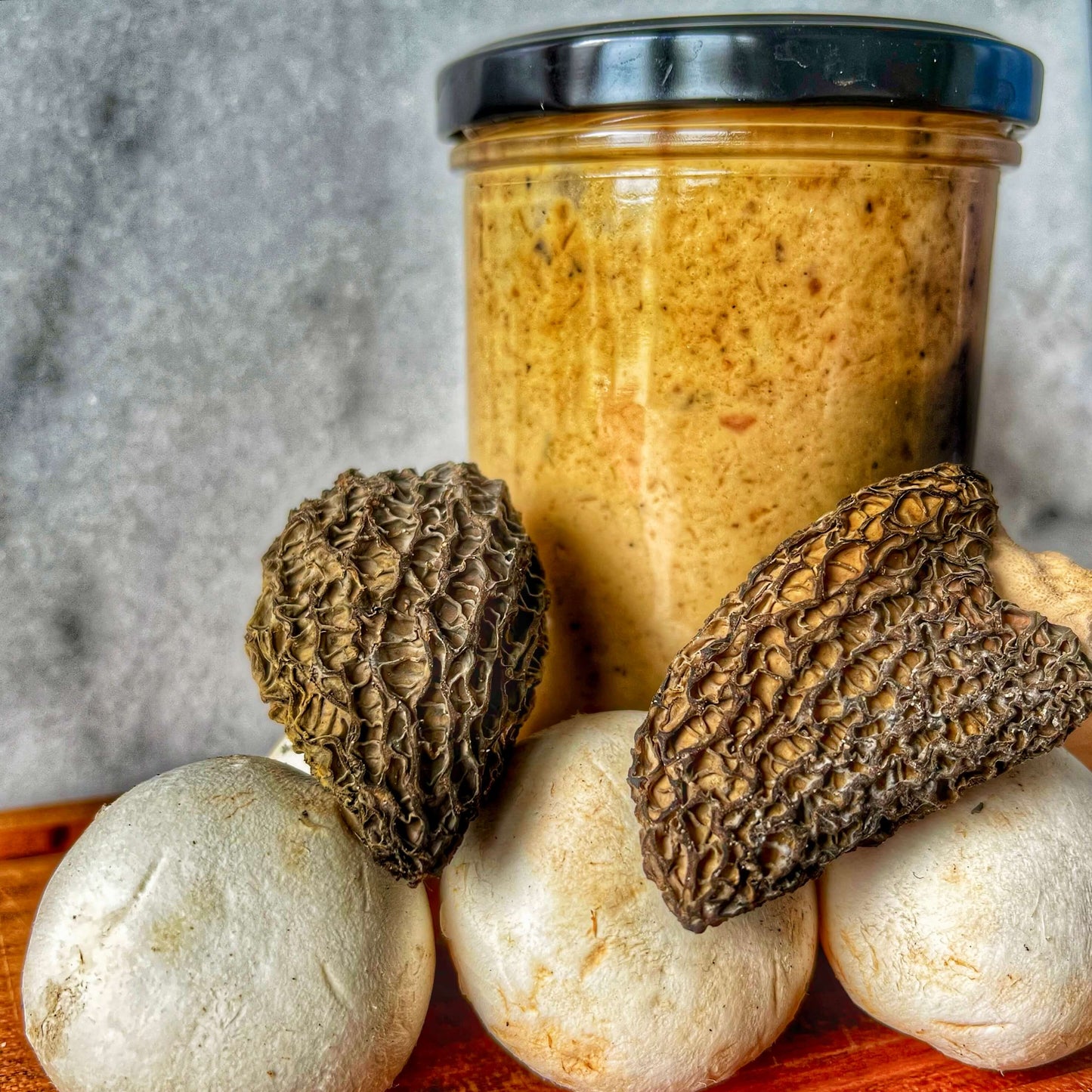 Sauce crémeuse aux morilles & bolets