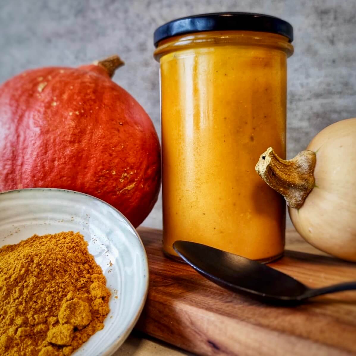 Velouté de courge "butternut" parfumé à l'amaretto