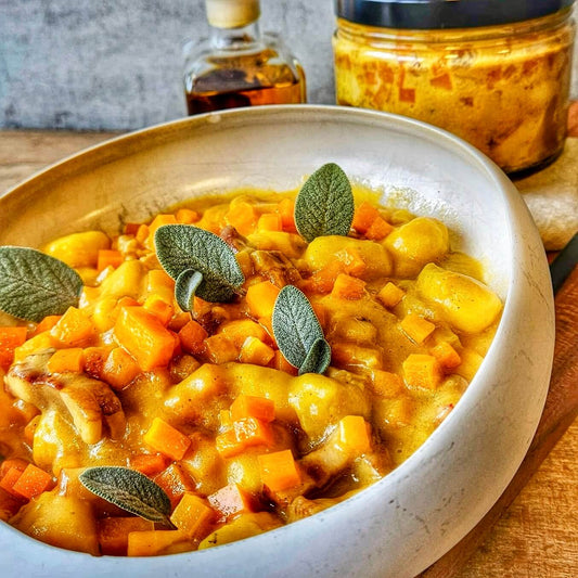 Gnocchi de pommes de terre à la courge butternut & lard fumé